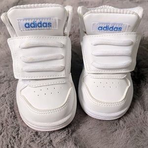 Adidas Hoops size 5